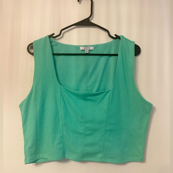 AFRM Green Crop Tank Top Sleeveless - Picture 1 of 6